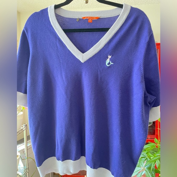 Purple ModCloth v-neck short-sleeve sweater with a cute embroidered mermaid-cat. - Picture 1 of 5